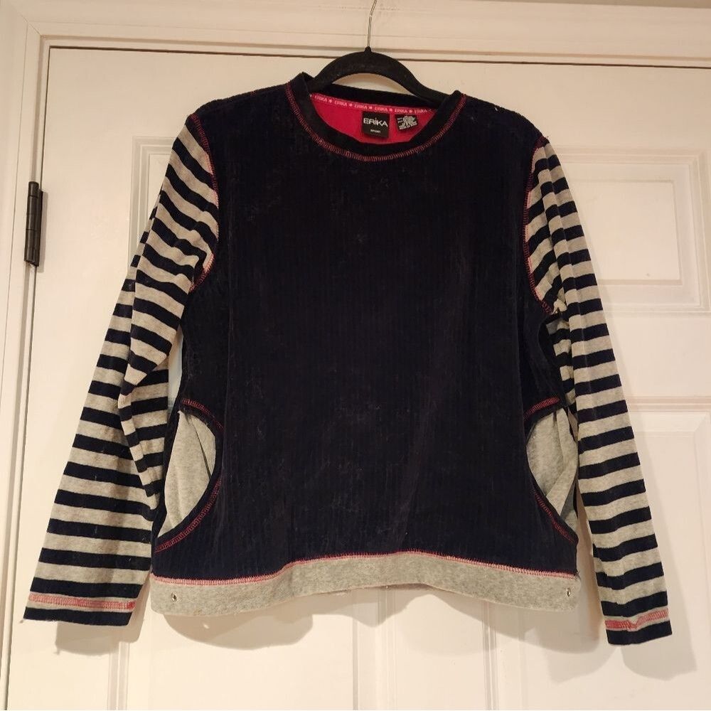 Erika black and gray striped velour sweatshirt Casual Lounge M